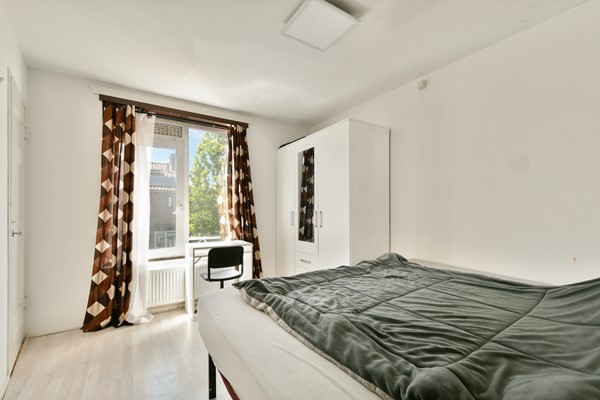 Photo - Under offer: Paul Scholtenstraat 96, 1063 NH Amsterdam